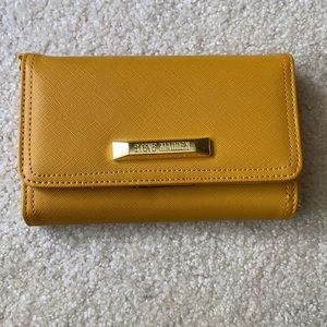Steve Madden Wristlet/Wallet
